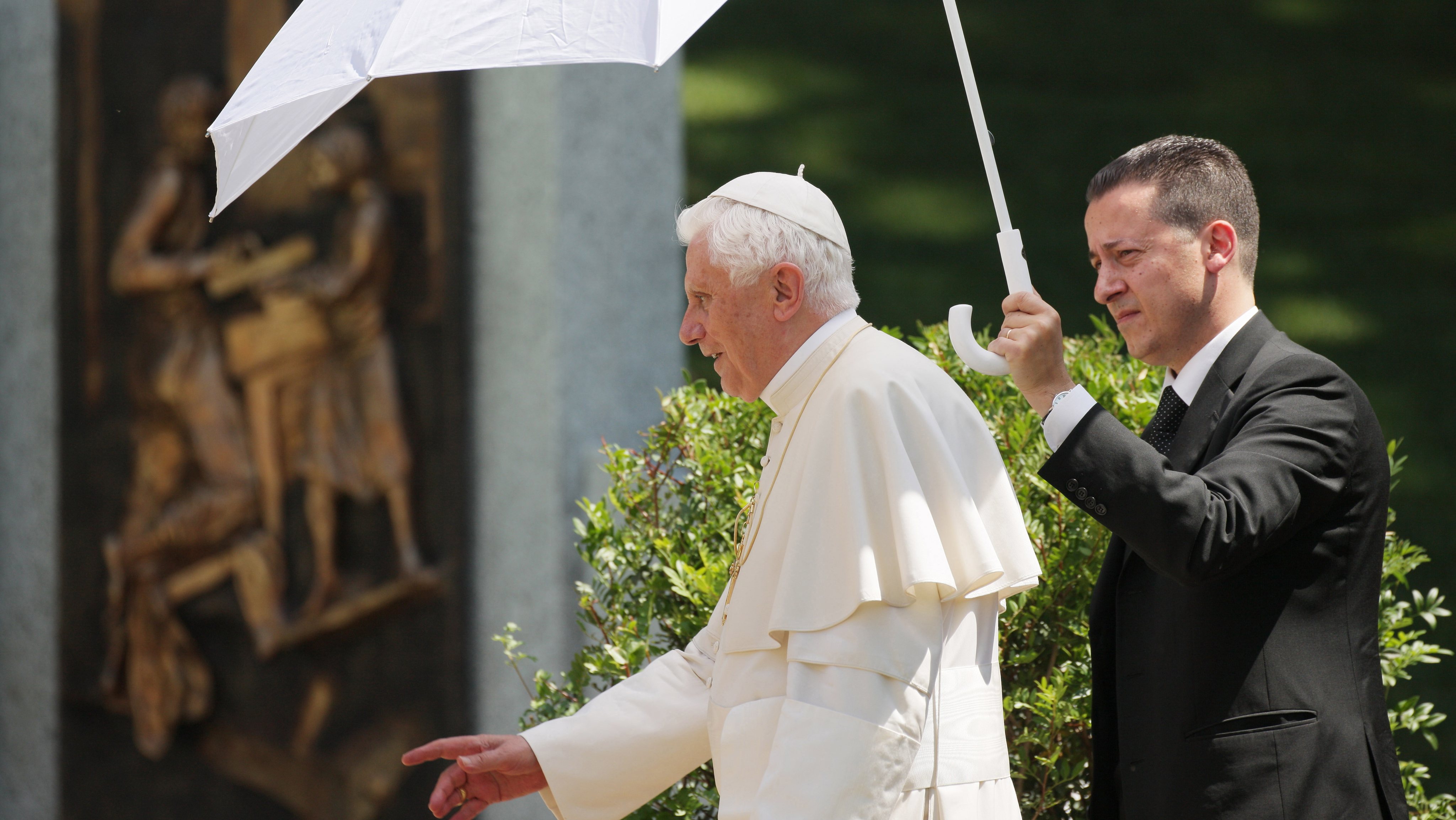 Pope Benedict XVI and Paolo Gabriele