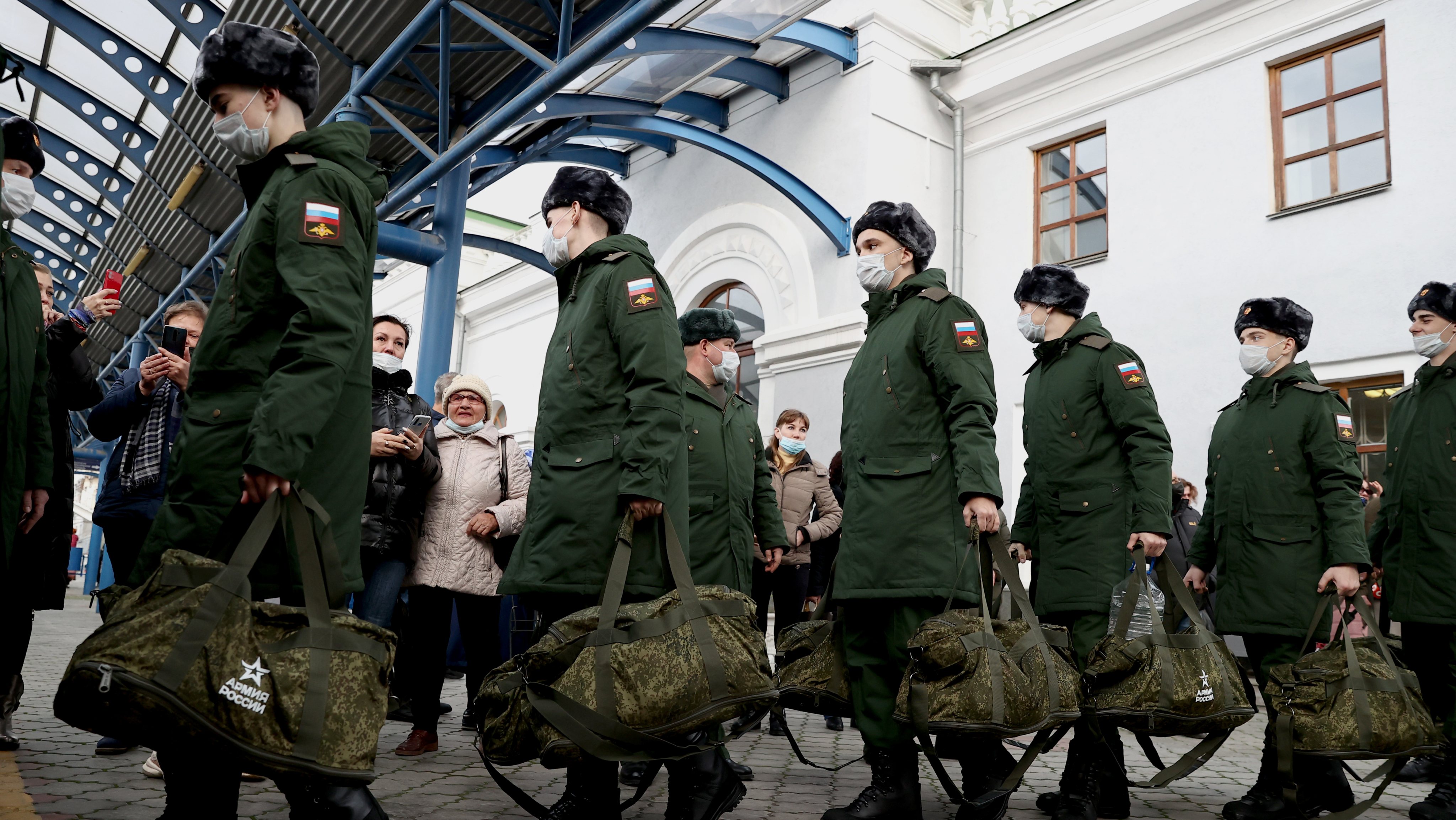Conscripts depart for service with Russian Army