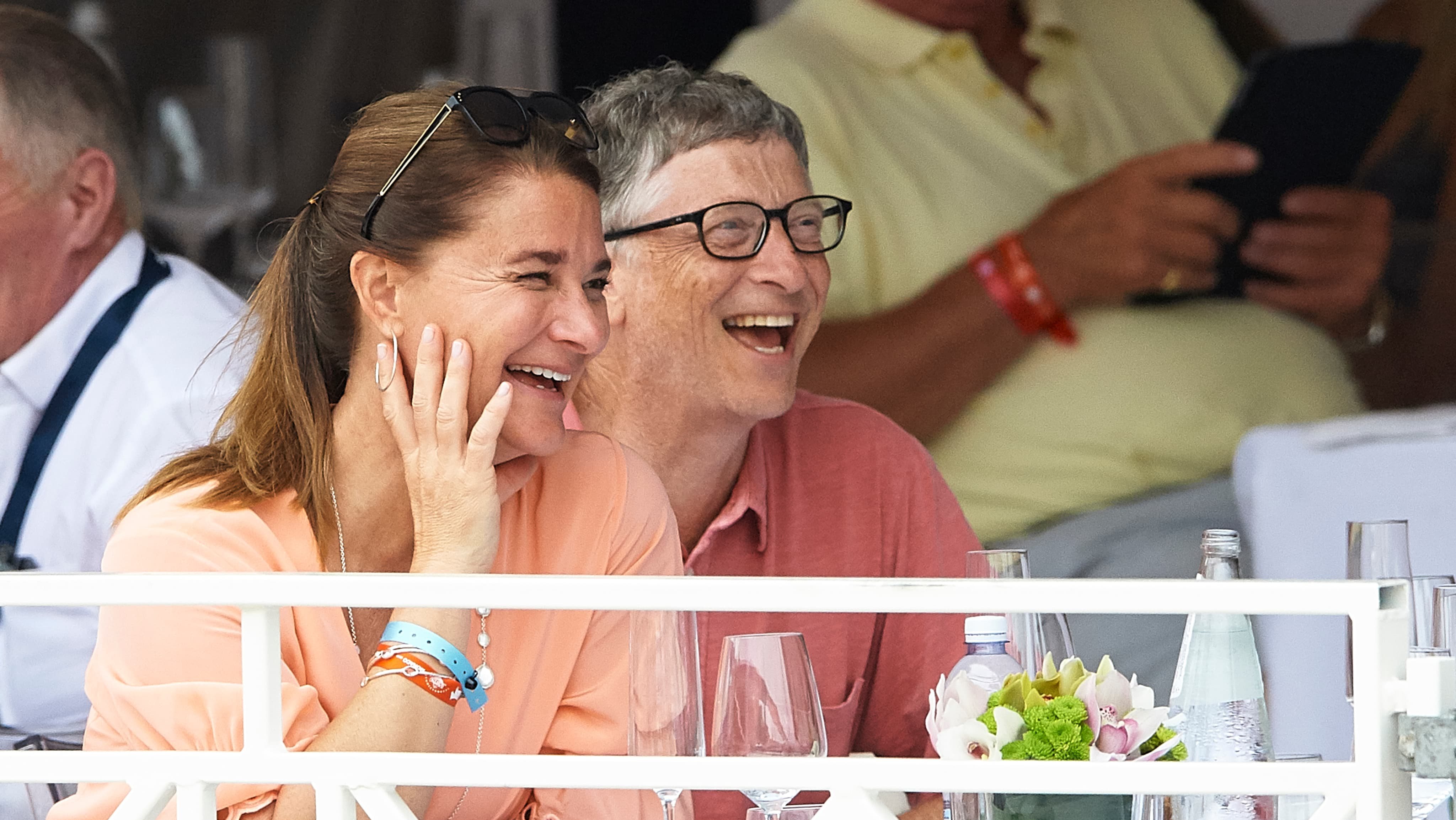 Жена билла гейтса. Билл Гейтс с женой. Билл Гейтс и Мелинда. Жена Билла Гейтса Мелинда. Билл Гейтс и Мелинда фото.