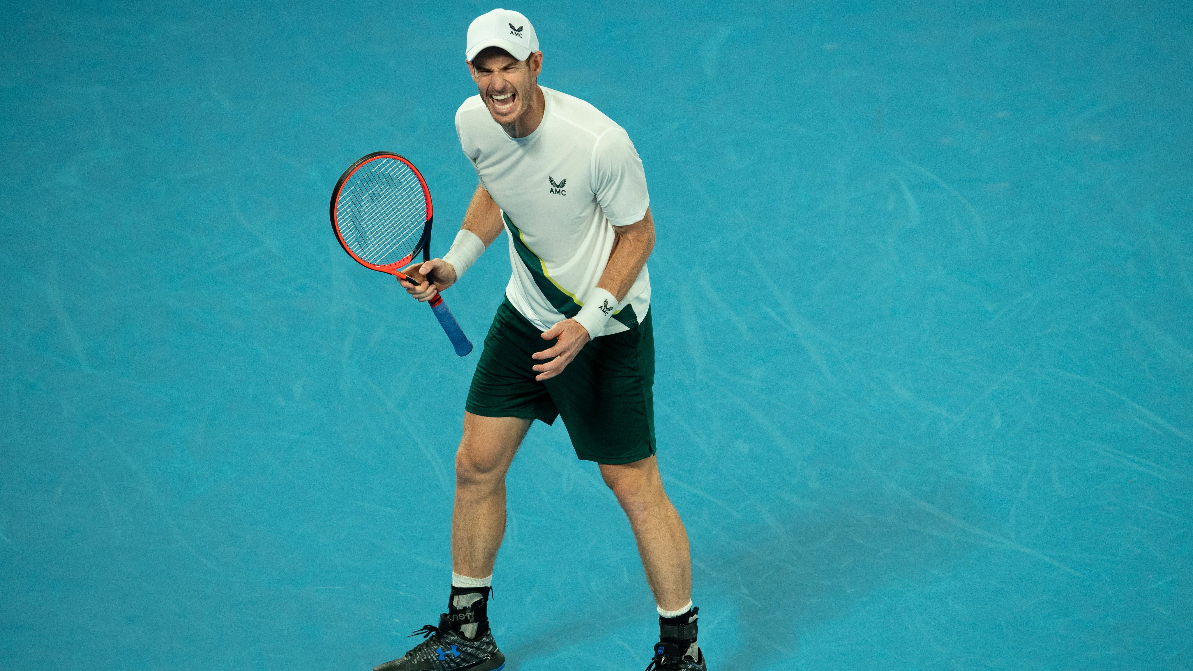 Murray faz história e vira o jogo mais longo da carreira após 5h45 no  Australian Open