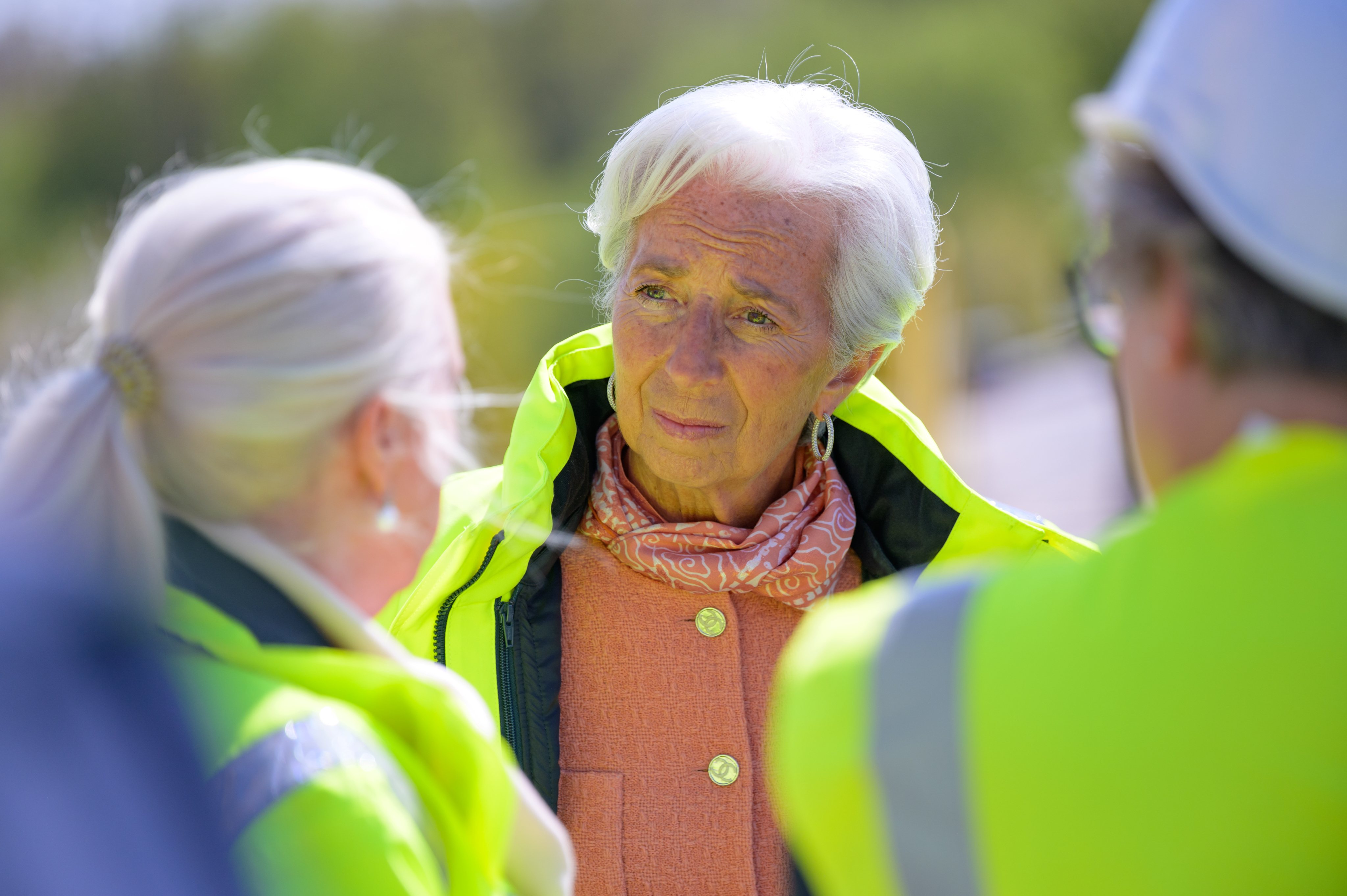 ECB chief Lagarde visits container terminal