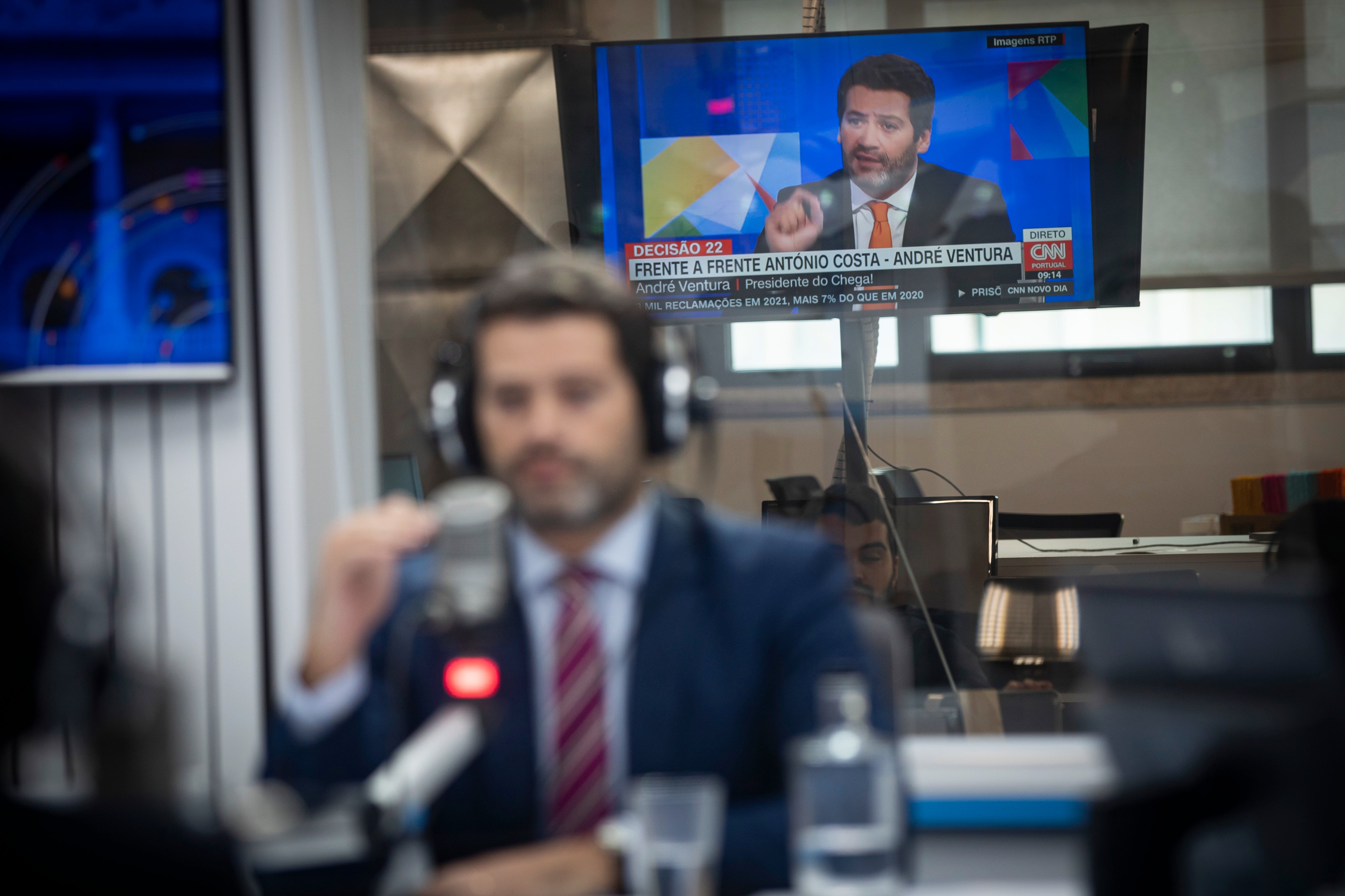 Entrevista a André Ventura, líder do Chega, à Rádio Observador. Lisboa, 7 de janeiro de 2022. JOÃO PORFÍRIO/OBSERVADOR