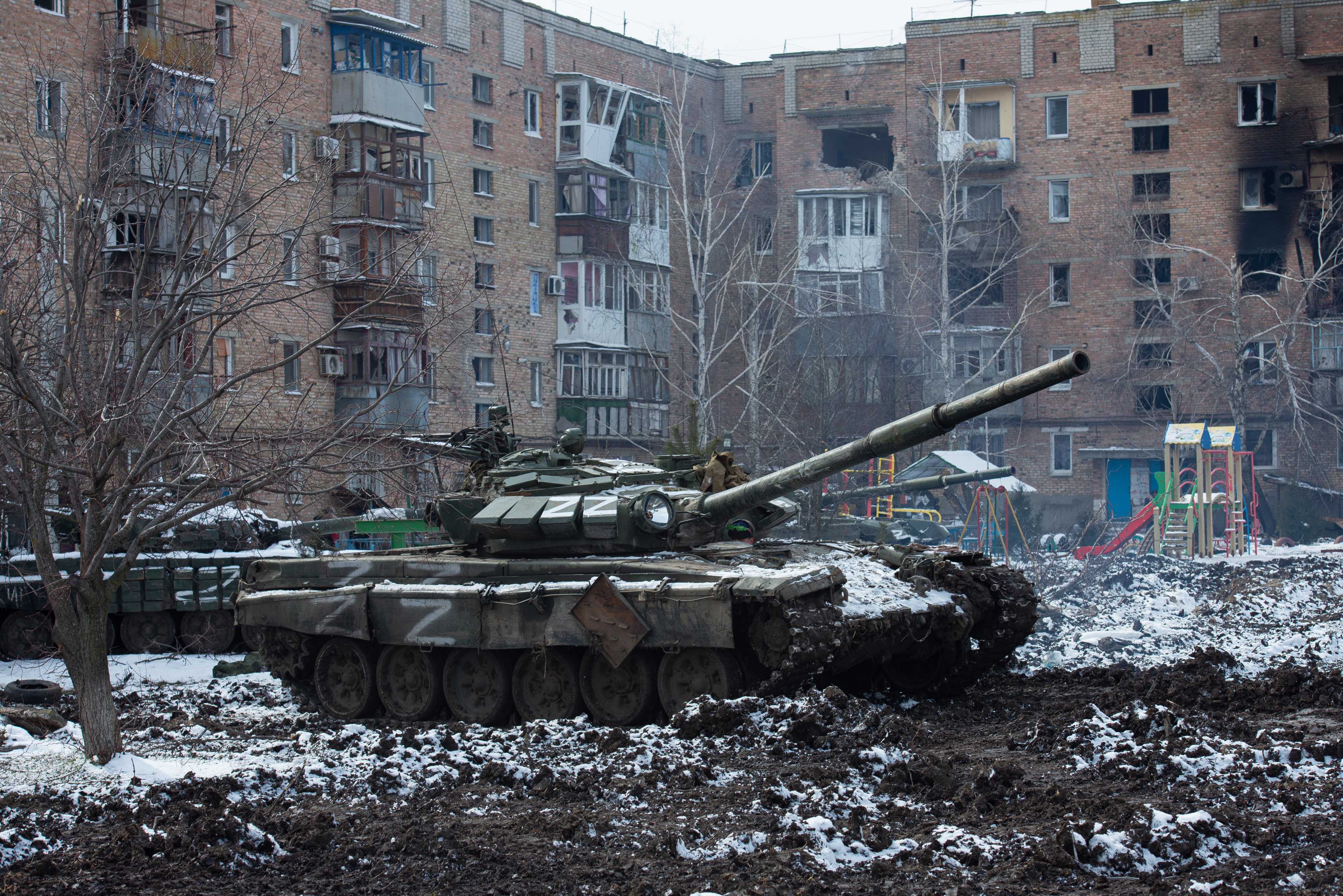 Civilians await evacuation and humanitarian aid in Donetsk