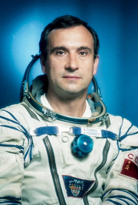 Valeri Polyakov, astronauta russo