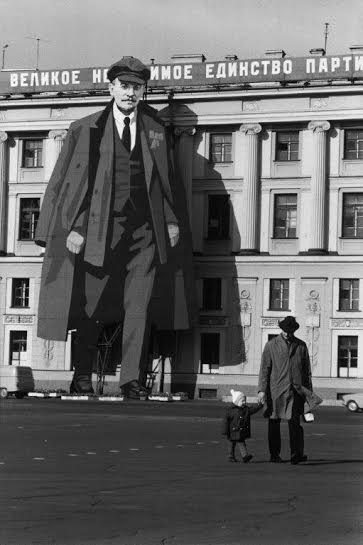 [imagem 31] Leninegrado, 1954