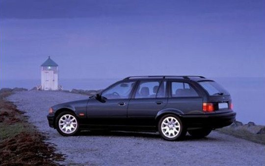 BMW 318 tds Touring (1996)