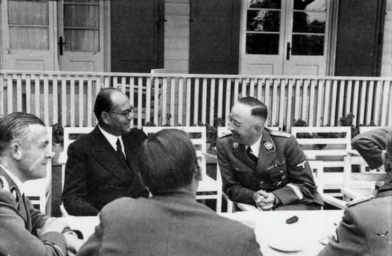 Subhas Chandra Bose bei Heinrich Himmler