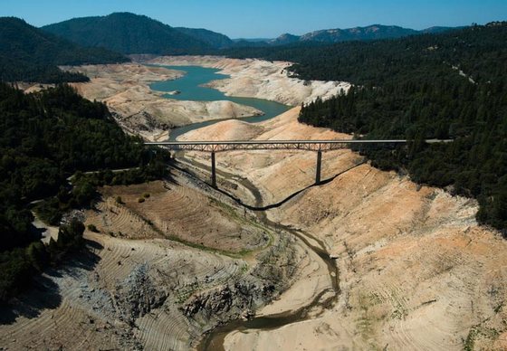 drought-oroville-sep2014