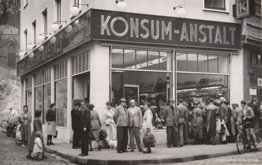 www_2_Eroeffnung_Krupp_Konsum_Essen_1951