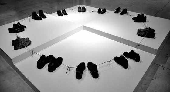 Sigalit Landau, Islands of Shoes, 2013 