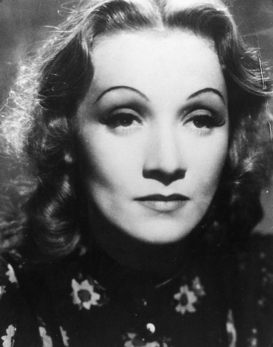 circa 1943: Marlene Dietrich, the stage name of Maria Magdalena Von Losch (1901 - 1992) the German singer and actress who spent most of her career in America. (Photo by General Photographic Agency/Getty Images)