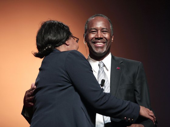 DETROIT, MI - MAY 4: Republican Dr. Ben Carson, a retired pediatric neurosurgeon, hugs his wife Candy as he officially announces his candidacy for President of the United States at the Music Hall Center for the Performing Arts May 4, 2015 in Detroit, Michigan. Carson was scheduled to travel today to Iowa, but changed his plans when his mother became critically ill. He now will be traveling to Dallas instead to be with his mother Sonya. (Photo by Bill Pugliano/Getty Images)