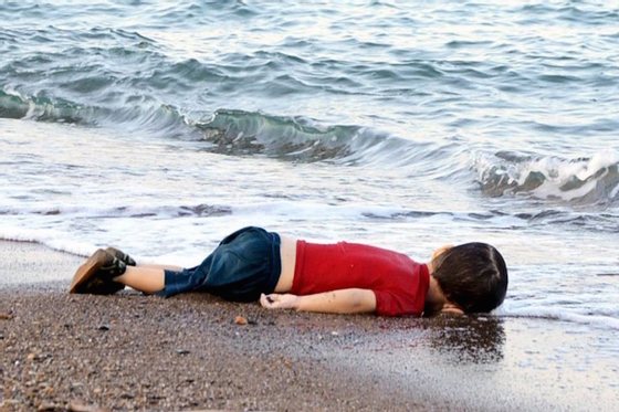 migrant-child-dead-beach-turkey (1)