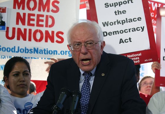 WASHINGTON, DC - OCTOBER 06: Democratic presidential candidate Sen. Bernie Sanders (I-VT) speaks during a news conference on better wages for workers, on Capitol Hill October 6, 2015 in Washington, DC. Sanders held the news conference to introduce legislation designed to make it easier for workers to join together and bargain for better wages, benefits and working conditions. (Photo by Mark Wilson/Getty Images)