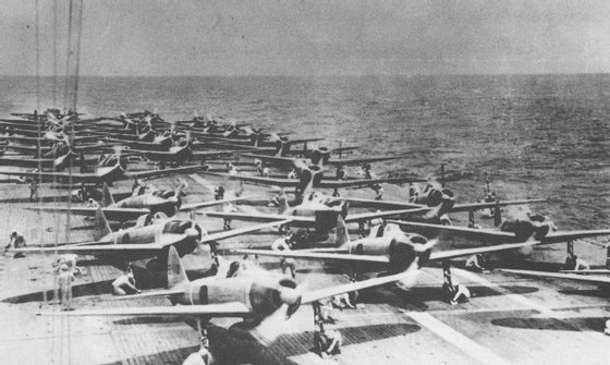 Pearl-Harbor-attack-7-dec-1941-ship_shokaku-04