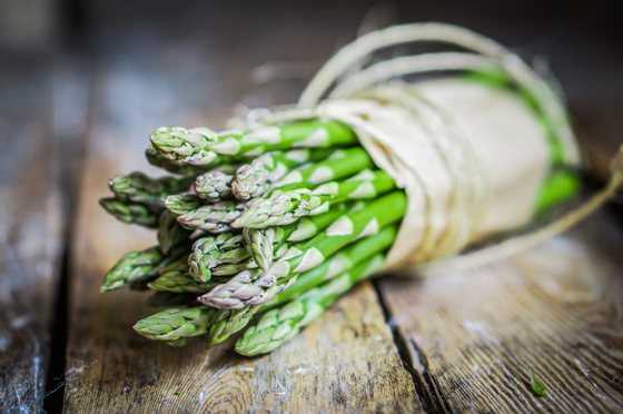 Asparagus, Backgrounds, Close-up, Cooking, Dieting, Eating, Food, Freshness, Gourmet, Meal, Moving Up, Nature, Organic, Root, Rustic, Salad, Season, Spear, Table, Vegetable, Vegetarian Food, Wood, 