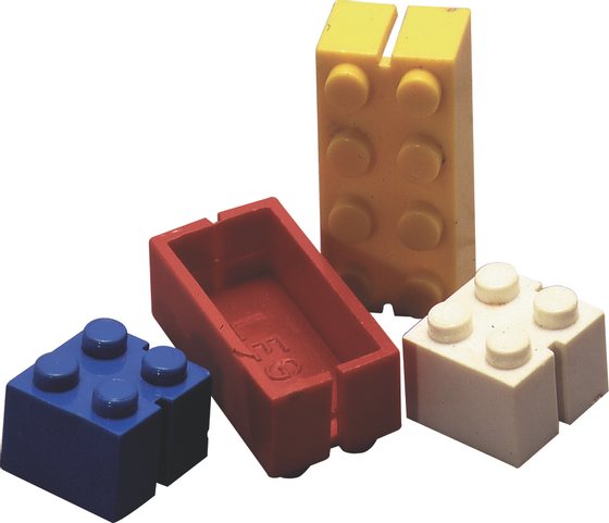 Lego. A brincar a brincar, os tijolos fazem 85 anos – Observador