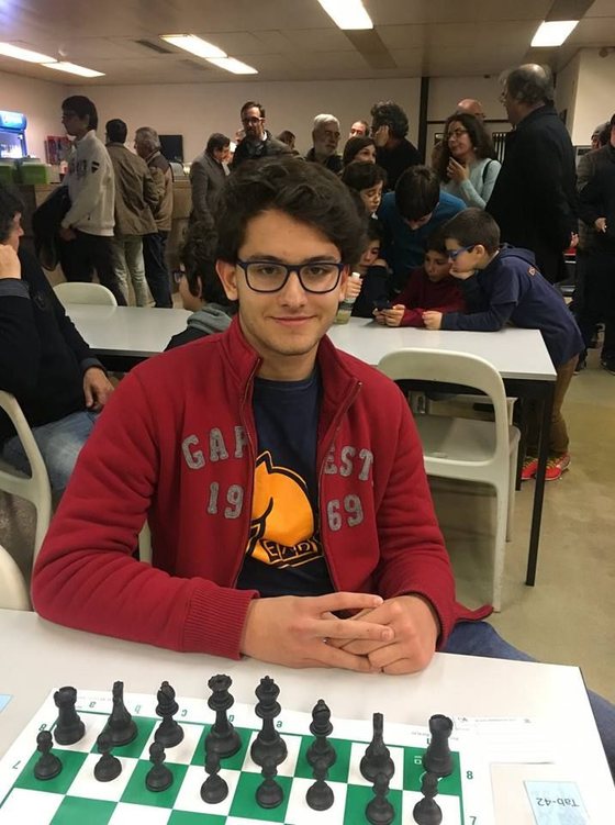 O prodígio português de 16 anos que quer ser Grande Mestre de xadrez aos 18  – Observador