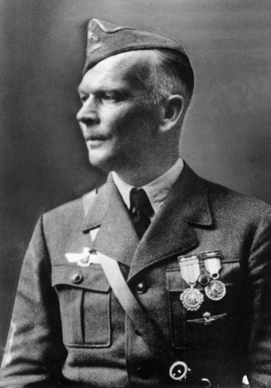 Richthofen, Wolfram Karl Ludwig Freiherr von1895-1945Officer, General Field Marshall (Air Force) , Germanyportrait as major general and commander of the Legion Condor after his return to germany (decorated spanish Medalla Militar in gold.
