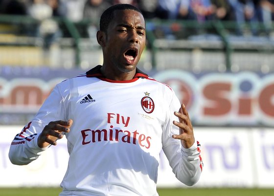 epa09696849 (FILE) - Forward of AC Milan Robinho during Serie A match Cagliari vs Milan at Sant'Elia stadium in Cagliari, Italy, January 6, 2011 (reissued 20 Januart 2022). Italy's Supreme Court confirmed on 19 January 2022 Robinho's nine-year prison sentence for sexually assaulting a woman. The assault took place in 2013 when Robinho was playing for AC Milan. Robinho was convicted of rape in 2017 and received a nine-year prison sentence. With the ruling of the Supreme Court the appeals process has finished. Robinho is living in Brazil and it is currently unclear whether he will serve his sentence at all as the Brazilian constitution bans the extradition of its citizens. EPA/MAURIZIO BRAMBATTI *** Local Caption *** 02518179
