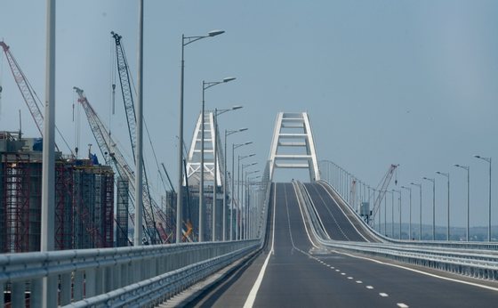 Opening of road section of Crimean Bridge