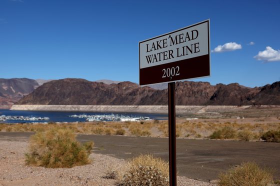Feds Call On States To Cut Water Consumption As The Colorado River Basin Drought Worsens