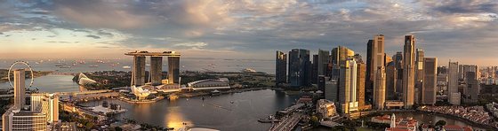 Central Business District de Singapura, a cidade-estado que se converteu num dos paÃ­ses mais prÃ³speros, mais modernos, mais ultra-liberais e mais insustentÃ¡veis do mundo