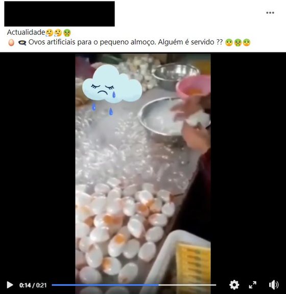 Fabrico de "ovos falsos" na China.