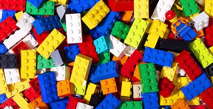 A vestirte de LEGO -Ve vídeo - Primera Hora