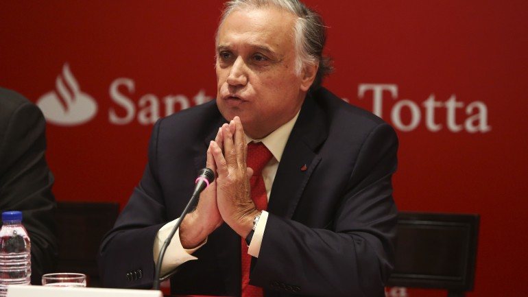 Vieira Monteiro revelou que o Santander não tem interesse na rede de balcões do Barclays.