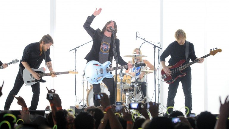 Foo Fighters são liderados por Dave Grohl, ex-baterista dos Nirvana
