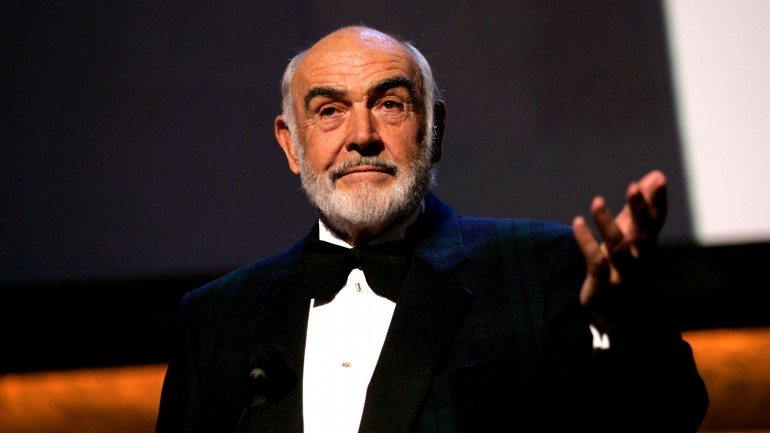 Não há nada como o primeiro amor, não é Sir Sean Connery?