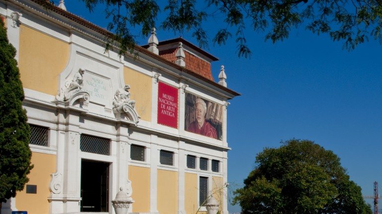 Museu Nacional de Arte Antiga, em Lisboa, tem 64 funcionários para 82 salas, diz o diretor