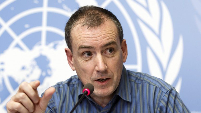 Francis Moussy falava numa reunião da Organização Mundial de Saúde em Genebra