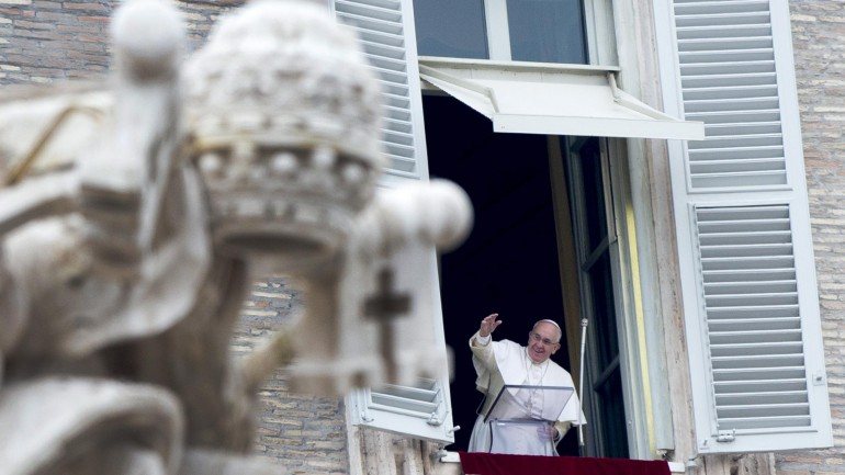Papa falava para milhares de membros de famílias numerosas