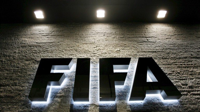 O Comité Executivo da FIFA anunciou que os fundos de investimento não mais poderão deter direitos económicos de jogadores