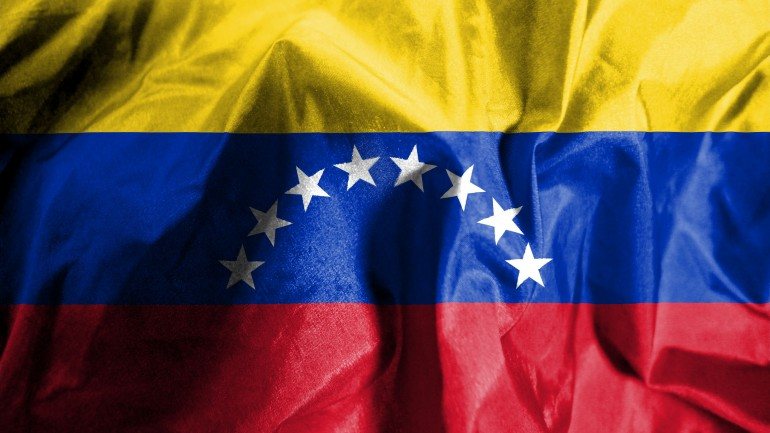 A descida do preço do petróleo afeta Venezuela e outros países da América Latina