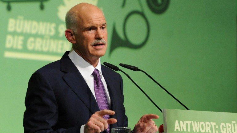Papandreu diz que a nova formação política pretende captar &quot;as forças que acreditam e que já demonstraram que, com reformas realmente democráticas, a Grécia pode sair finalmente da crise&quot;