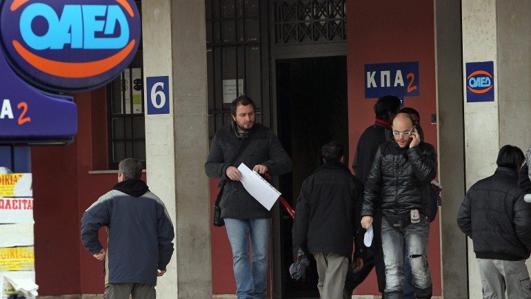 Taxa de desemprego diminui na Grécia