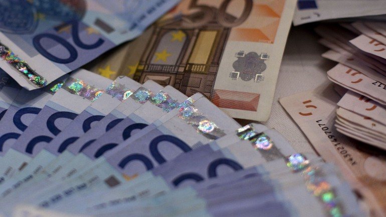 Denominação mais contrafeita em Portugal foi a de 20 euros, representando 51,4% das notas apreendidas