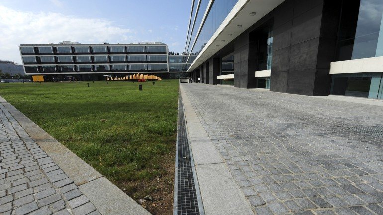 O Parque de Ciência e Tecnologia da Universidade do Porto é um dos espaços onde atualmente já cooperam o meio universitário e o empresarial.