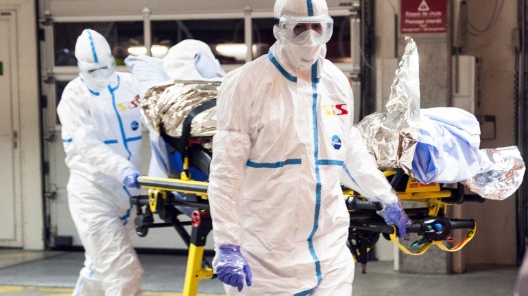 Libéria é o país mais afetado pela epidemia de febre hemorrágica ébola