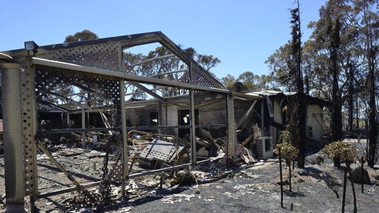 Incêndio australianos já destruíram 26 casas