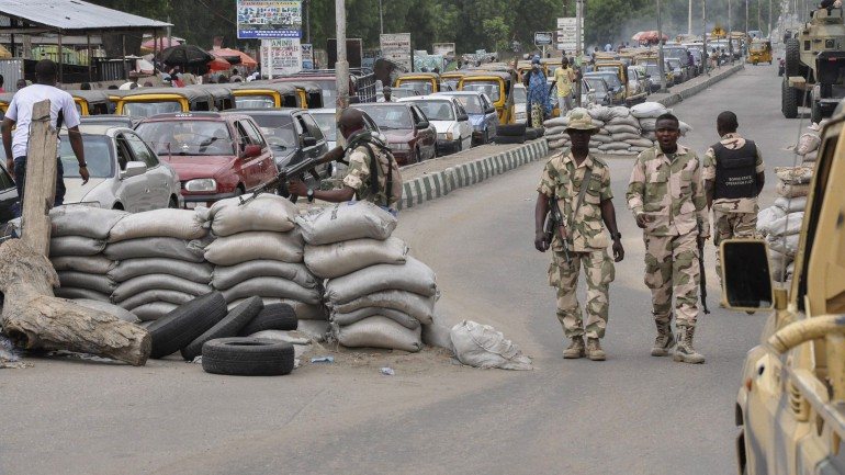 Os fundamentalistas atacaram a 3 de janeiro a cidade de Baga, na Nigéria