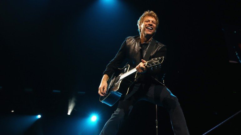 Jon Bon Jovi fez críticas duras à Apple e a Steve Jobs