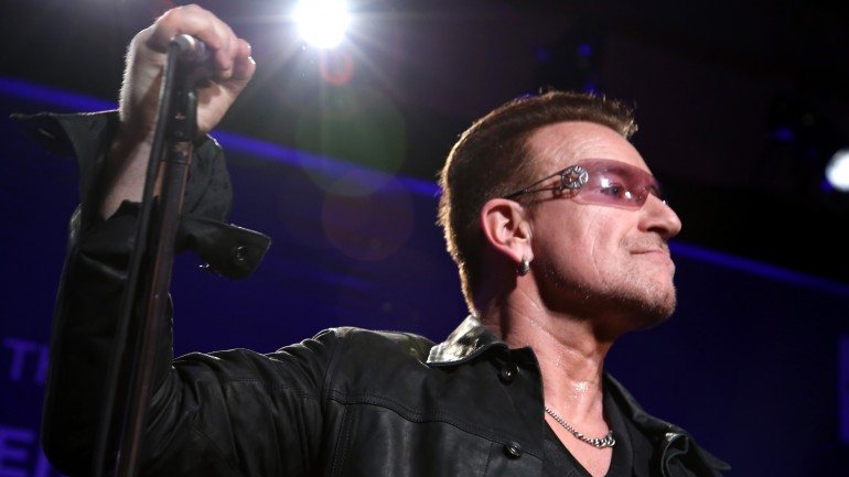 Bono teve um acidente de bicicleta em novembro