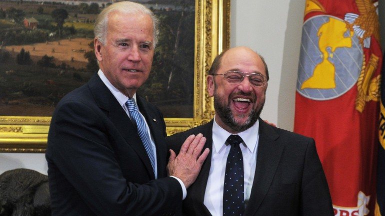 Martin Schulz, presidente do Parlamento Europeu, esteve com Biden nos EUA em 2012