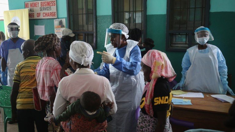 Libéria tenta voltar à normalidade depois de milhares de mortes provocadas pelo vírus ébola
