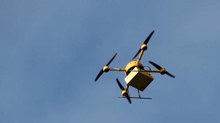 Também o Deutsche Post tem testado a entrega via drone