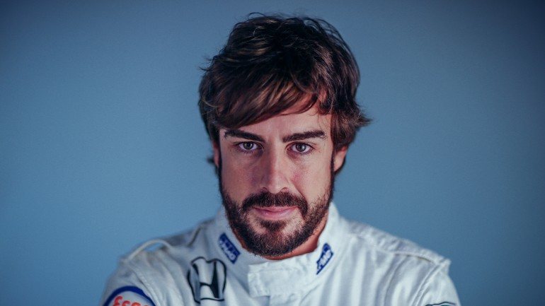 O piloto espanhol, de 33 anos e campeão de Fórmula 1 em 2005 e 2006, vai falhar a primeira corrida da temporada, no circuito de Melbourne, na Austrália